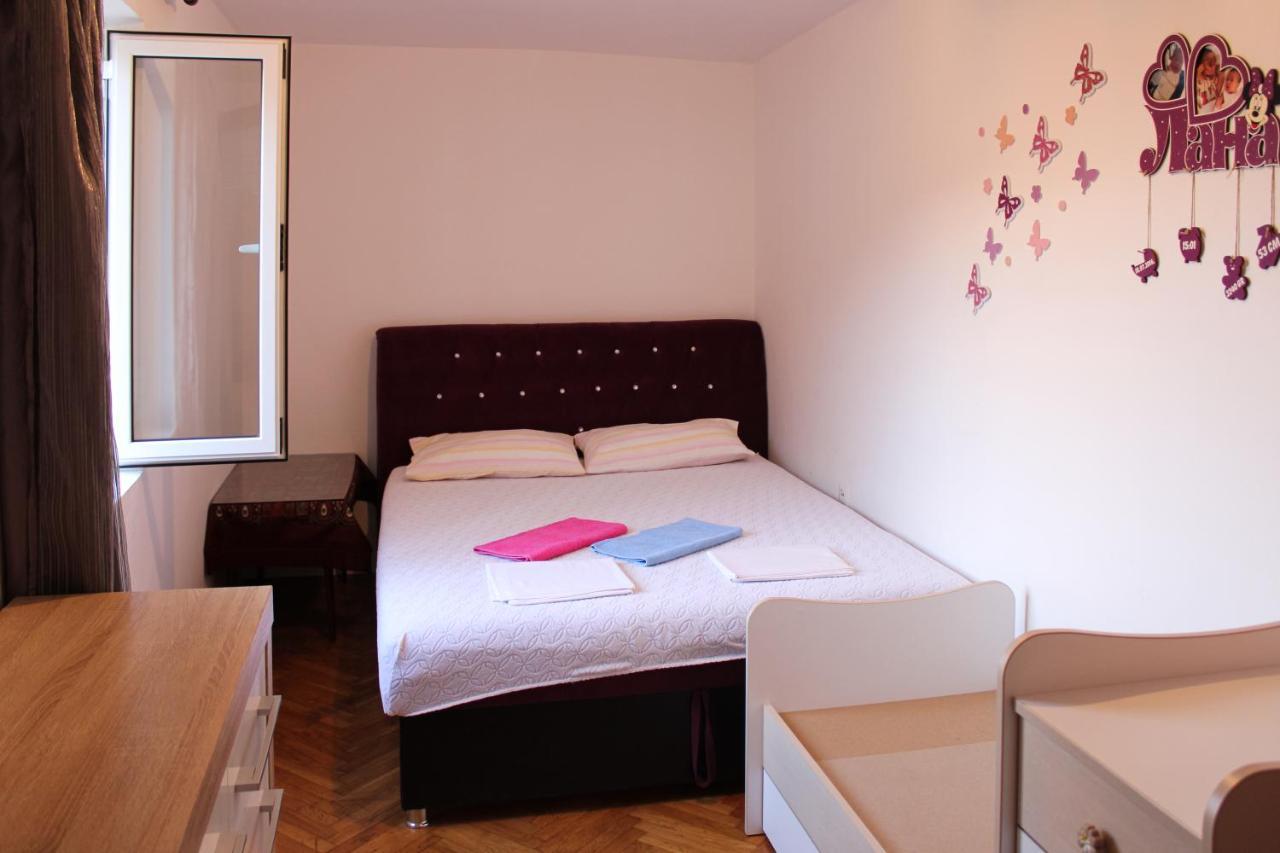 Apartman Lana Petrovac Екстериор снимка